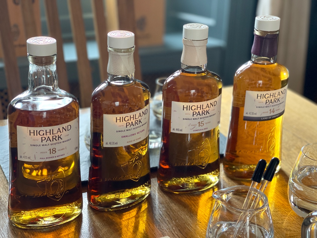 蘇格蘭酒廠之旅 – Highland Park Distillery - 第10張圖 Highland Park的新包裝