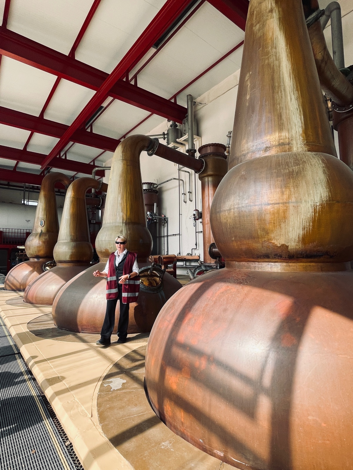 蘇格蘭酒廠之旅 – Glendronach Distillery - 第5張圖 蒸餾器將持續服役!!
