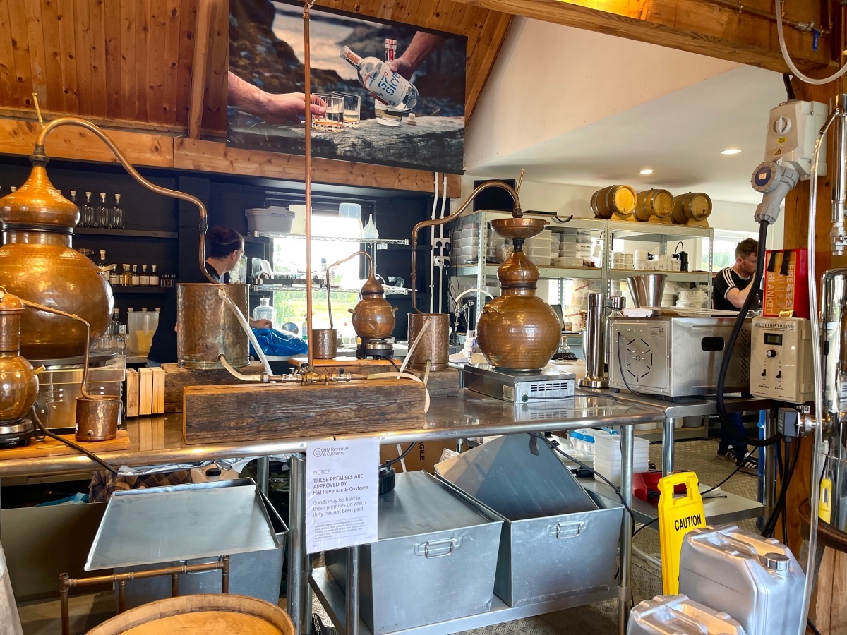 蘇格蘭酒廠之旅 – Broadford Distillery - 第2張圖 The making of Gin at Broadford Distillery