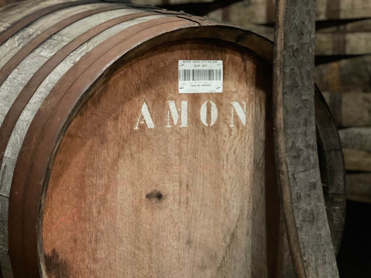 蘇格蘭酒廠之旅 – Bowmore Distillery - 第10張圖 Bowmore 2005