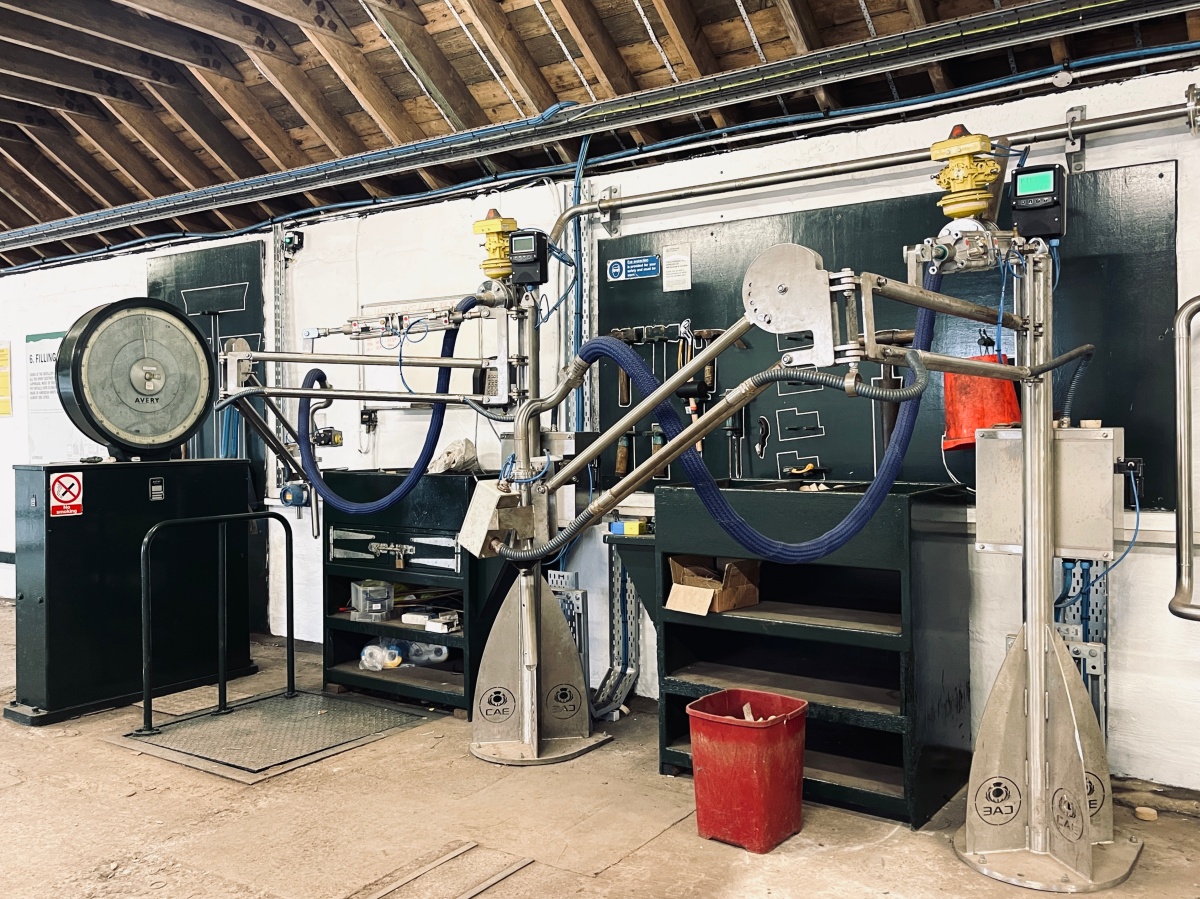 蘇格蘭酒廠之旅 – Laphroaig UISAGE Tour - 第7張圖 Filling Area