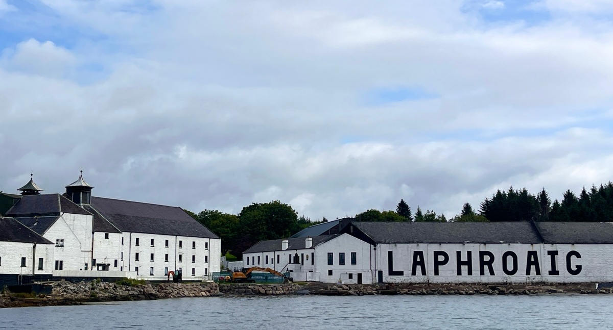 蘇格蘭酒廠之旅 – Laphroaig UISAGE Tour - 第1張圖 Laphroaig Distillery